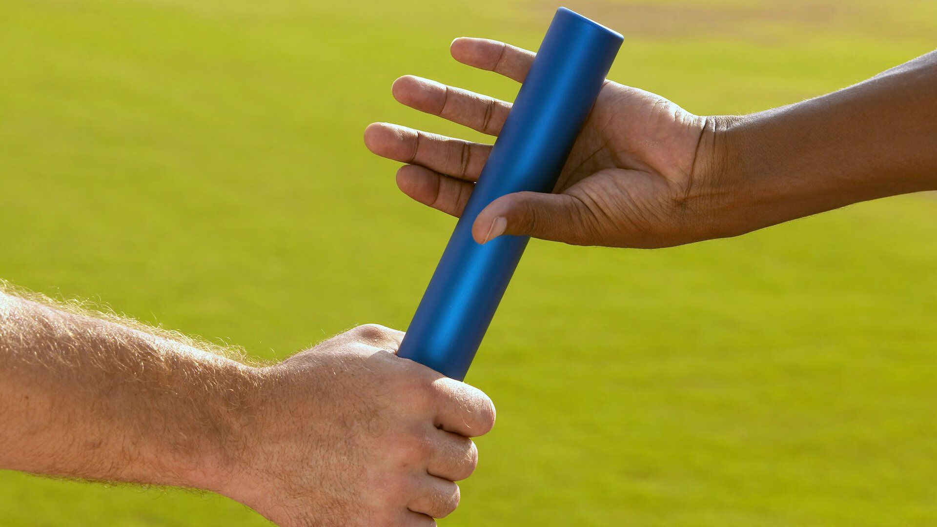 城市德比再次上演两队对攻激烈裁判频频介入保持比赛秩序，cba京城德比